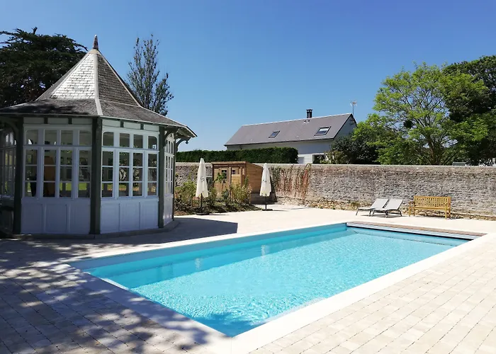 Les Villas D'Arromanches, Teritoria