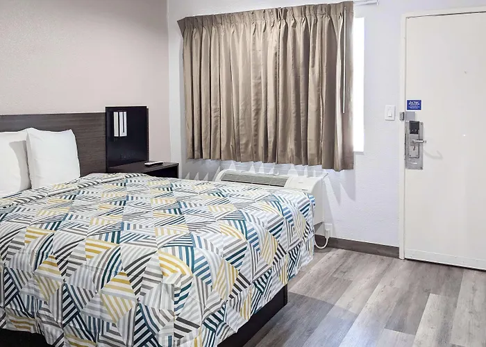Motel 6-Victoria, Tx