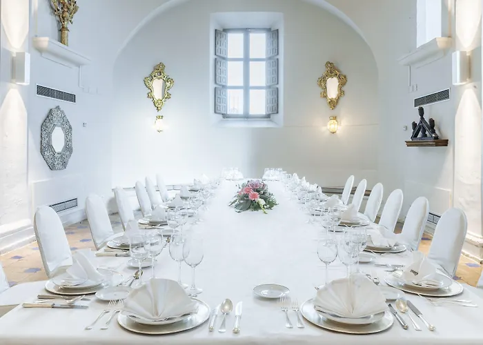 Parador De Merida