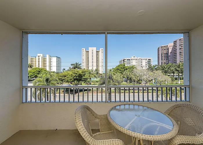 Marco Beach Vacation Suites
