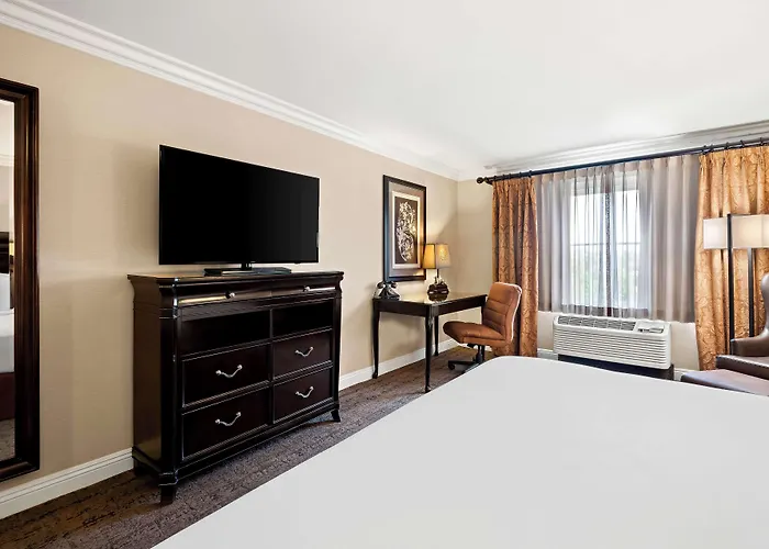 Best Western Ontario Mills Mall