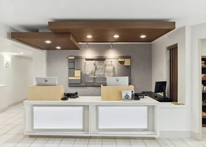 Holiday Inn Express & Suites Mountain View Silicon Valley By Ihg