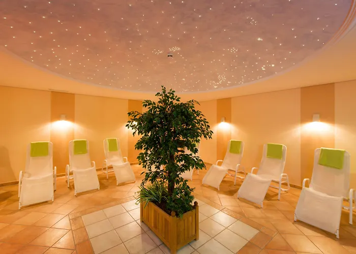 Maifeld Sport- Und Tagungshotel