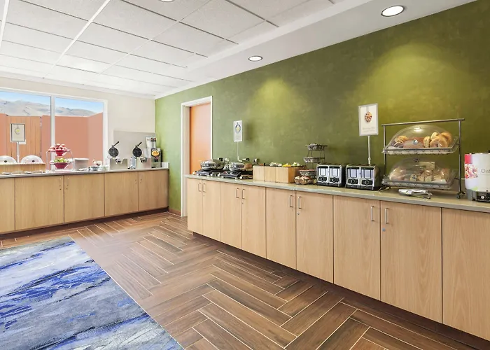 Fairfield Inn & Suites By Marriott Reno Sparks