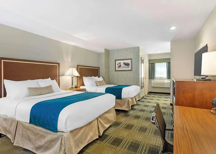 Best Western Plus Cold Spring