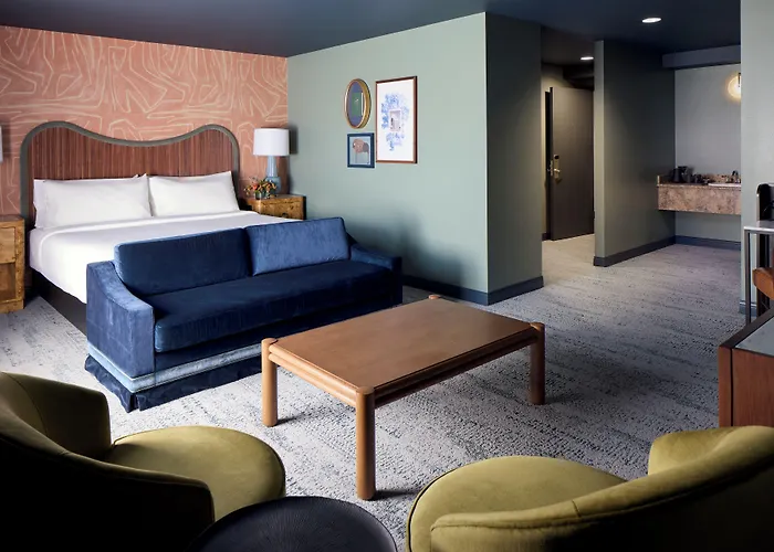 Marcus Whitman Hotel
