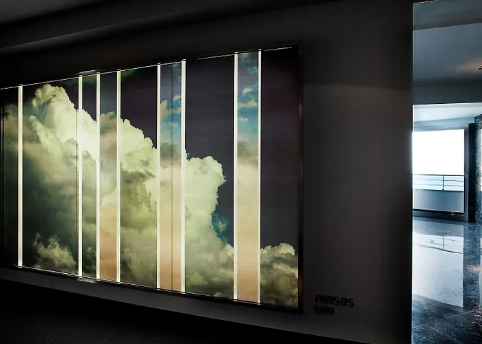 Lucy Hotel