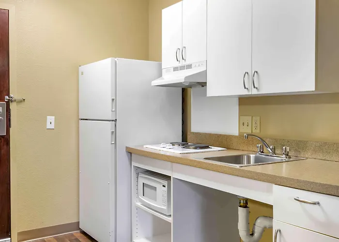 Extended Stay America Suites - Providence - Warwick