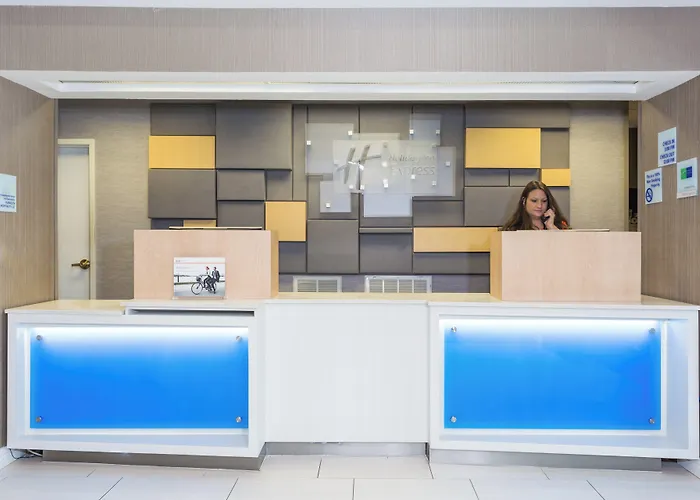 Holiday Inn Express - Plymouth By Ihg