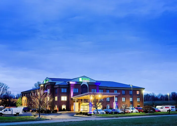 Holiday Inn Express & Suites Shelbyville By Ihg