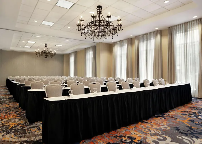 Hilton Garden Inn New Orleans Convention Center