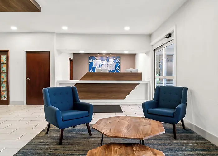 Holiday Inn Express Lapeer By Ihg