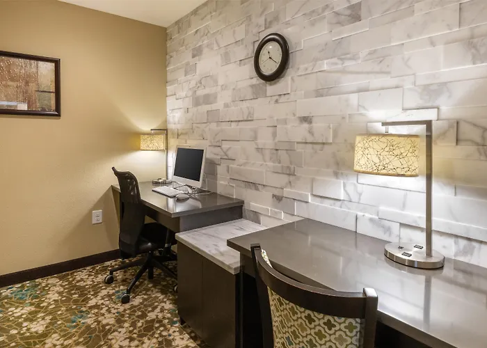 Best Western Long Beach Inn