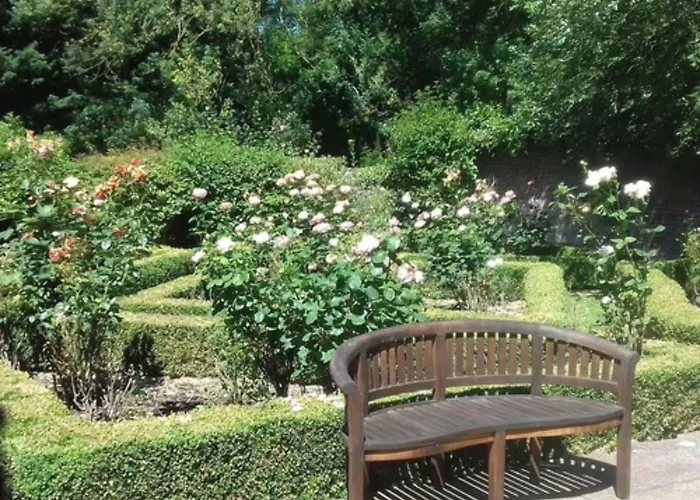Howfield Manor Hotel