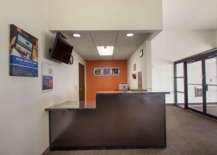Motel 6-Rothschild, Wi