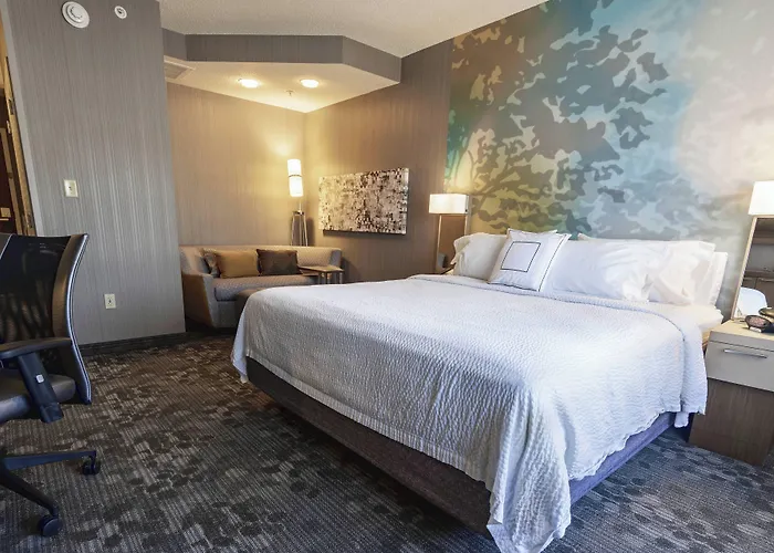 Courtyard By Marriott Cleveland Willoughby