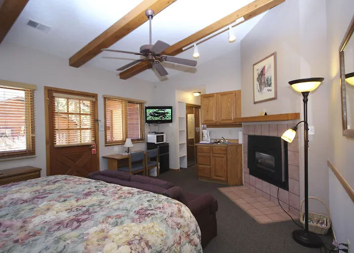 Streamside On Fall River