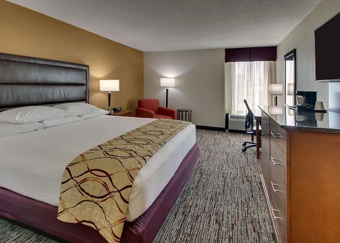 Drury Inn & Suites Bowling Green
