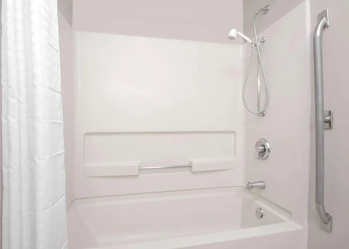 Super 8 By Wyndham Taos
