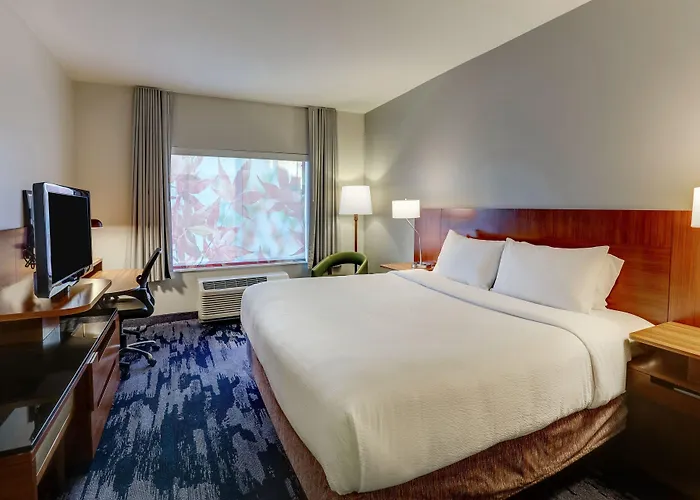 Fairfield Inn & Suites By Marriott Fort Worth I-30 West Near Nas Jrb