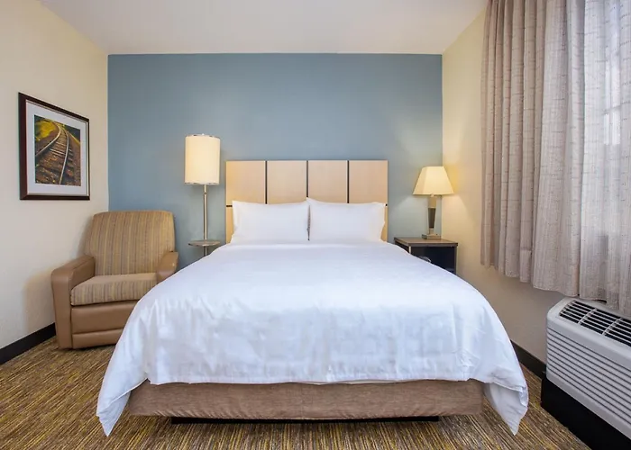 Mainstay Suites- Kansas City Overland Park