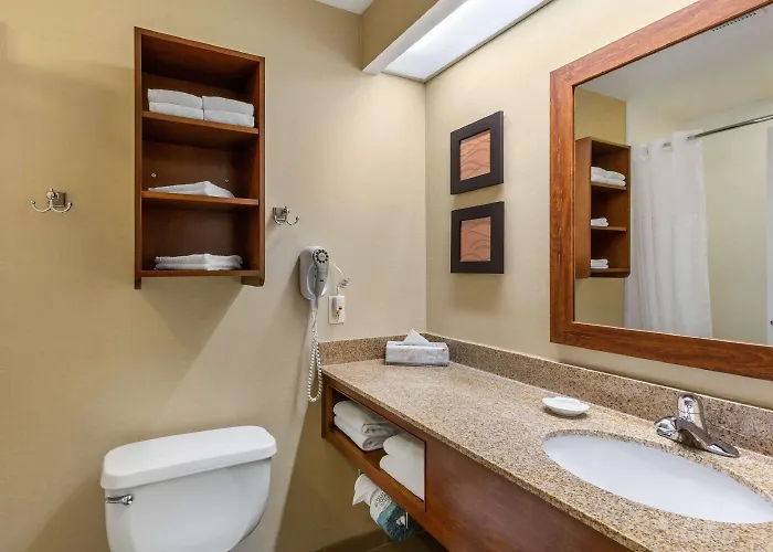 Comfort Inn & Suites North Conway