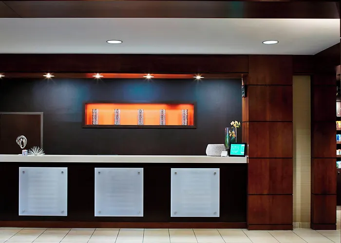 Courtyard By Marriott Bloomington Mall Of America