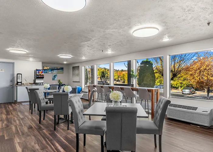 Wenatchee Inn
