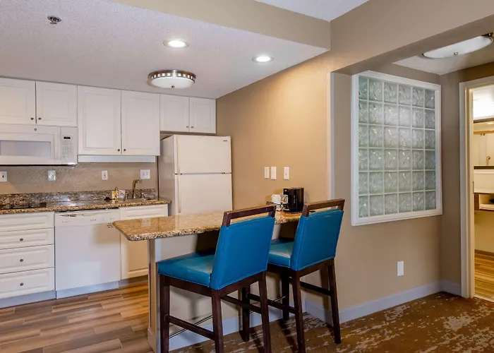 Hampton Inn & Suites Raleigh Cary Lenovo Center