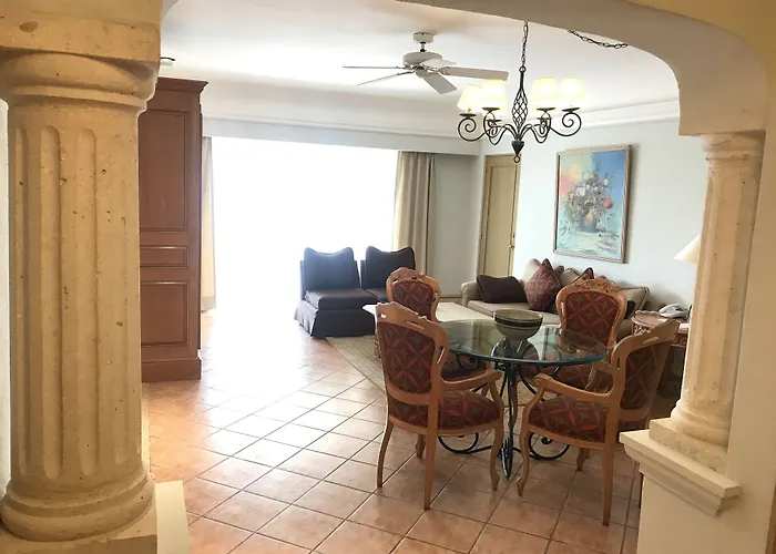 Grand Isla Navidad Golf & Spa Resort With Marina