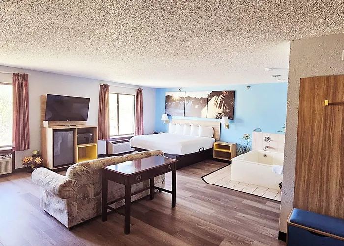 Days Inn By Wyndham Ozark Springfield