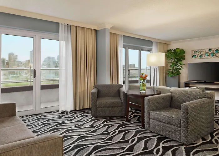 Embassy Suites Cincinnati - Rivercenter