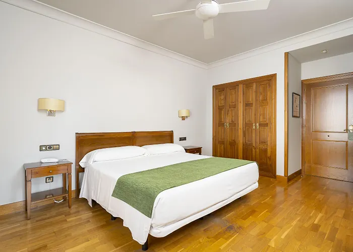 Hotel Hernan Cortes