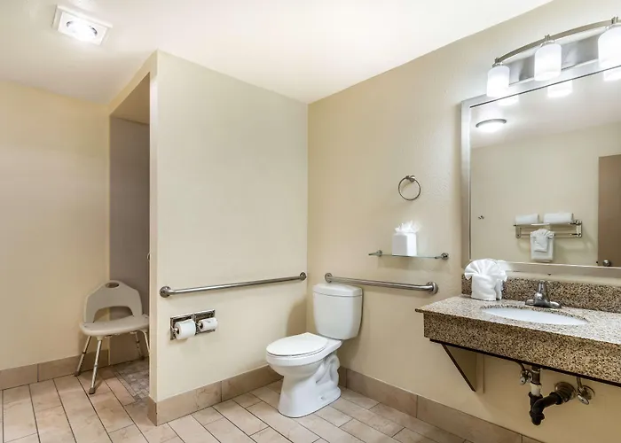 Best Western John Muir Inn