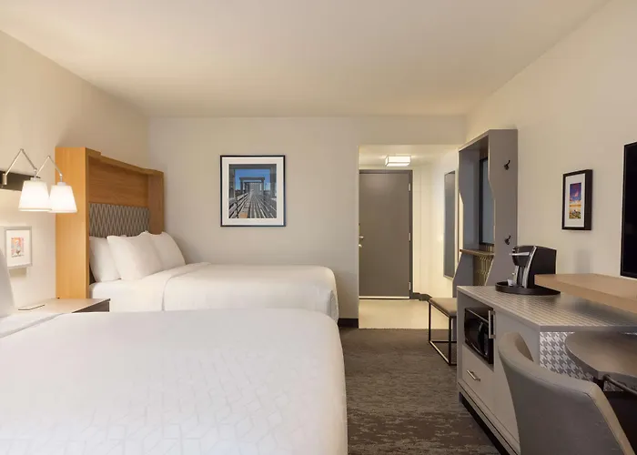 Doubletree By Hilton Fort Worth South