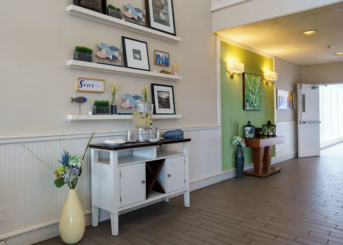 Iris Hotel Cape Cod