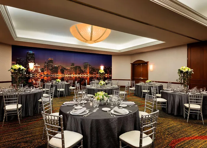 Hilton Chicago Magnificent Mile Suites