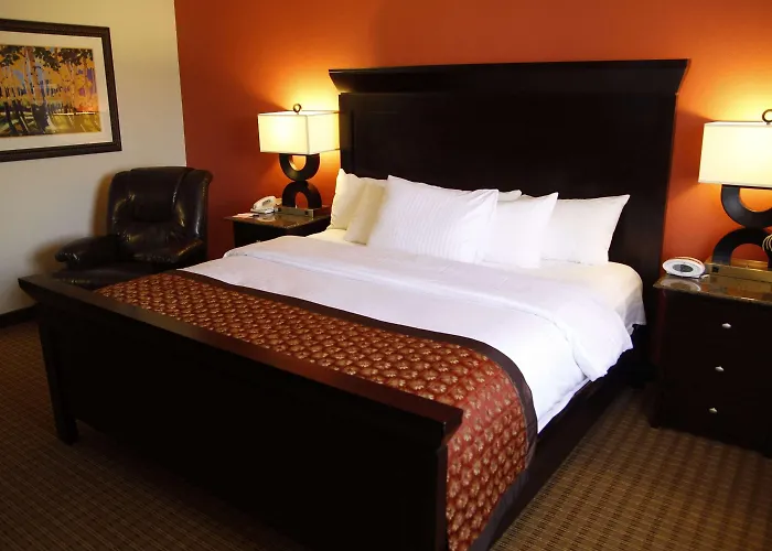 Ramada By Wyndham Viscount Suites Tucson East
