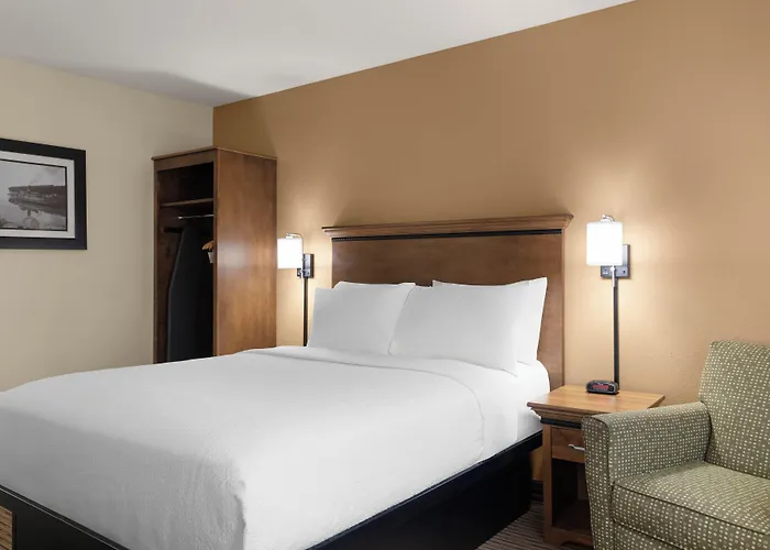 Country Inn Two Harbors
