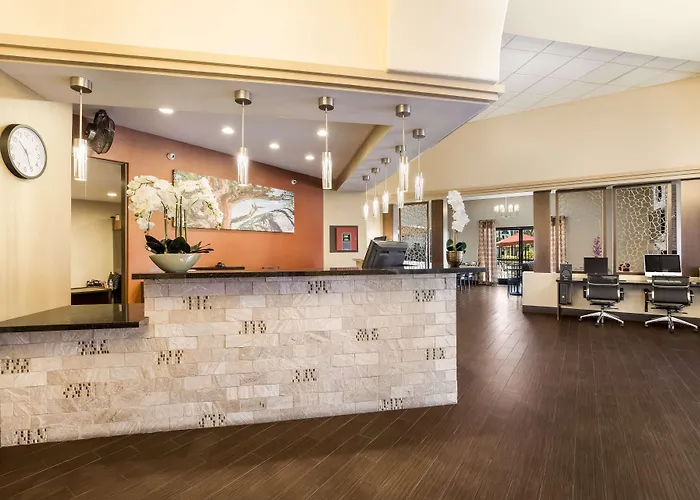 Best Western Escondido Hotel