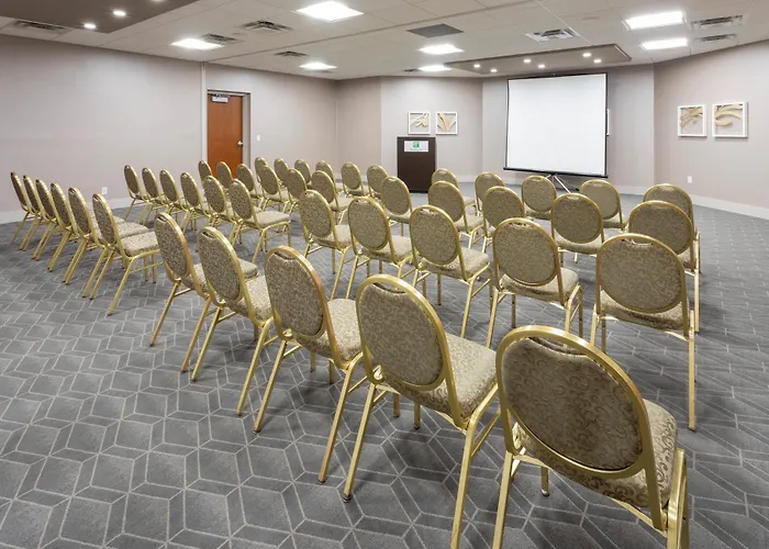 Holiday Inn Marquette By Ihg