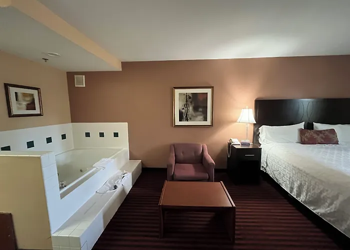 Americas Best Value Inn & Suites-Forest Grove/Hillsboro