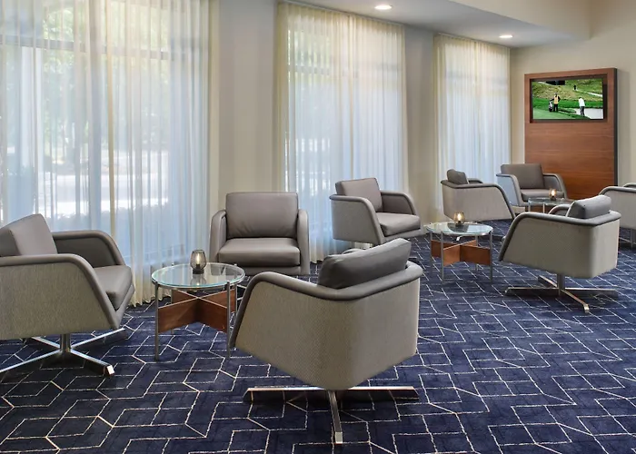 Courtyard By Marriott Charlottesville