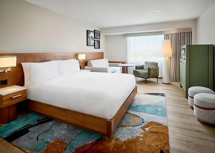 Ômage Hotel, Montreal Laval, a Tribute Portfolio Hotel