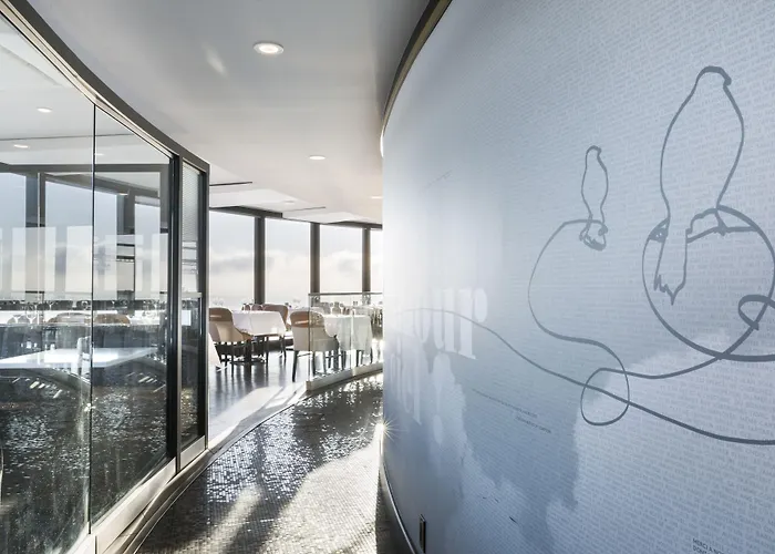 Hôtel Le Concorde Québec