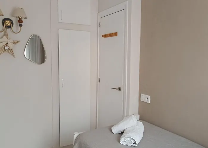 Apartamento A 150 Metros De La Playa En La Fosca