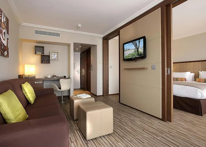 AC Hotel by Marriott Ambassadeur Antibes - Juan Les Pins