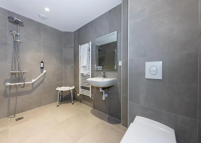The Originals City, Hotel Colmar Gare