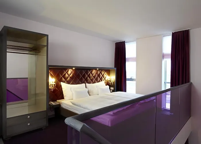 Abito Self-Check-In Suites