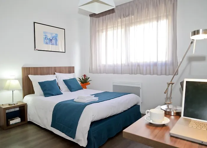 Appart'Hotel Odalys City - Tours Le Jardin Des Lettres